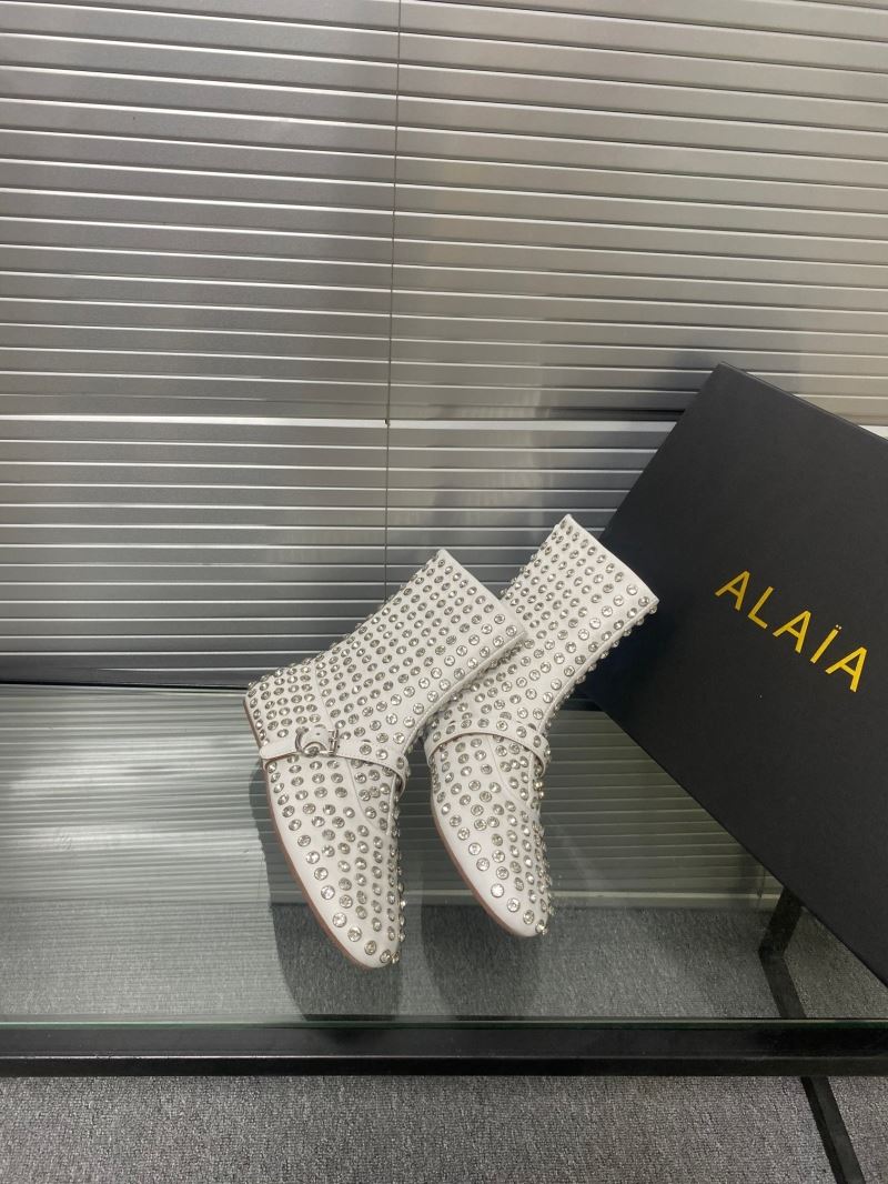 Alaia Boots